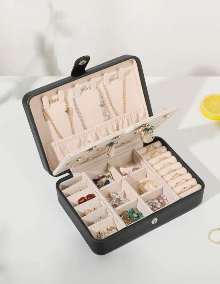 علبة تنطيم مجوهرات أنيقة وعملية 💍✨